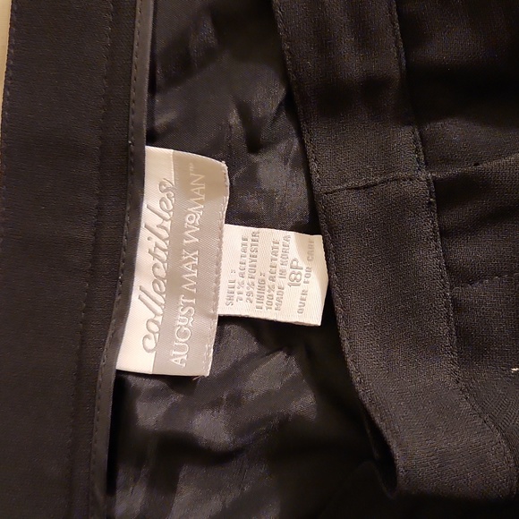 Plus size Black business suit, 3 pieces - Picture 4 of 7